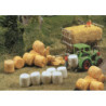 32 bottes de paille / Silo- and straw bales N