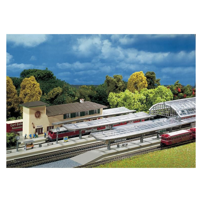 3 quais de gare / Platforms Z